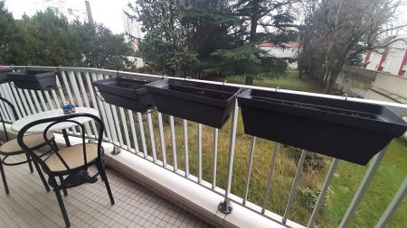 location Appartement T3 DE 75.57m² À SAINT MAUR DES FOSSES - Photo 2