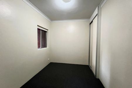 2 Bedroom apartment in a convenient location - Photo 4