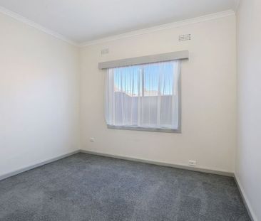 8 Jasmine Street, Bell Park - Photo 6