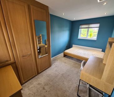 5 Bed Semi-Detached House, Heybarnes Road, B10 - Photo 3