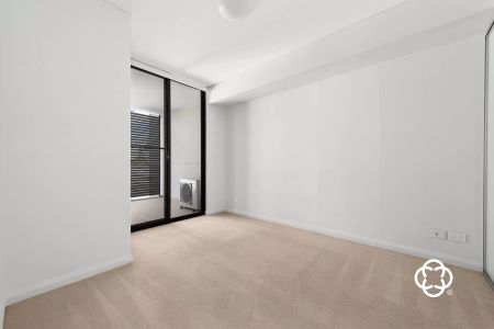 445/17 Marine Parade, 2127, Wentworth Point Nsw - Photo 2