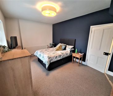 Church Terrace, Pontyclun, Llanharan - Photo 6