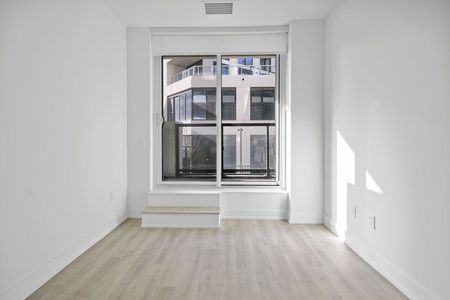 For Lease - 60 Central Park Roadway N/A Unit# 210, Toronto, Ontario - Photo 3