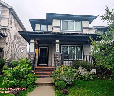 22020 98 Avenue Northwest | 22020 98 Avenue Northwest, Edmonton - Photo 1