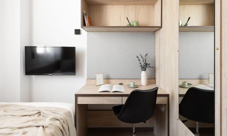 Avenida de Europa, Pozuelo de Alarcón, Community of Madrid 28224 - Photo 3