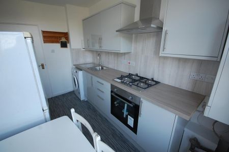 1 bedroom flat to rent - Photo 5