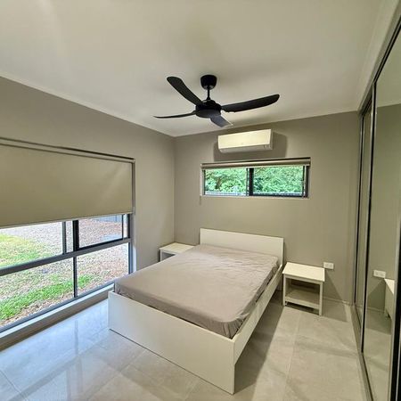 UNFURNISHED LOW-MAINTENANCE RETREAT WITH A SHED! - Photo 4