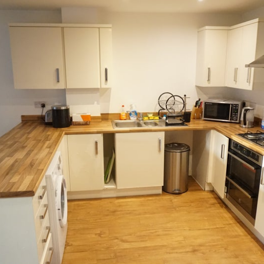 1 bedroom room to rent Lenz Close, Colchester, CO1 - Photo 1
