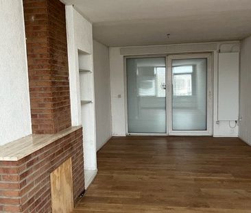 Te huur: Appartement Mgr. Feronstraat 64 in Heerlen - Photo 1