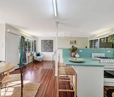 Relax in Your New Rental with a Spacious Backyard in Aitkenvale! - Photo 3