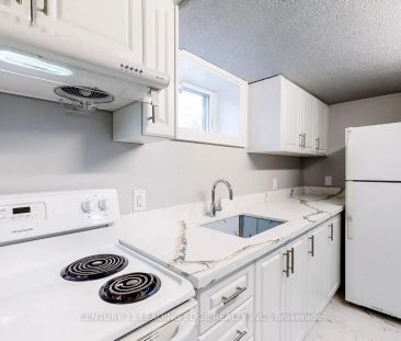 47 Sherwood Avenue #Bsmt - Photo 2