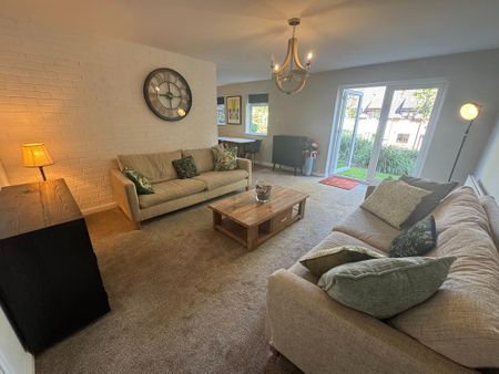 2 bedroom flat to rent - Photo 4