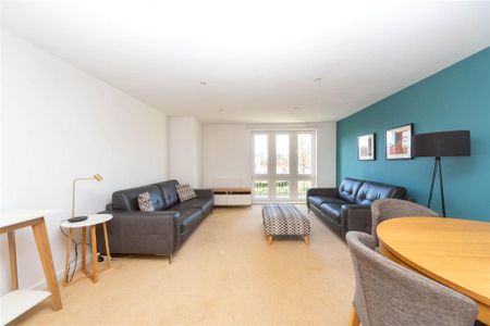 2 bedroom apartment to rent - Photo 3