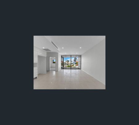 808/8 Dickens St, Spring Hill, Qld 4000 - Photo 3