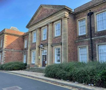 Premier Bedroom - Photo 6