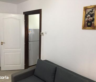 In Zona-Liceul Sanitar-inchiriez apartament cu 2 camere, pret 220Euro - Fotografie 5