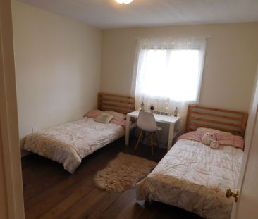 For Lease - 3424 Nutcracker Drive, Mississauga, Ontario - Photo 2