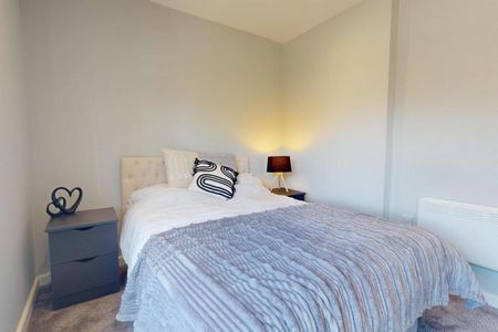 Hartley Avenue, Flat B, - Photo 4