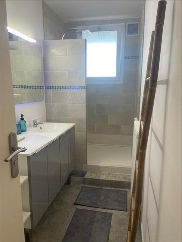 1 pièce - Meublé - 13 m² - 4ème étage - Colocation non autorisée - Photo 4