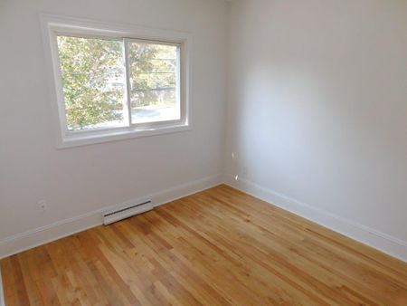 FOR RENT – 3207 Agricola Street, APT #2 (Upper Unit), Halifax, Nova Scotia - Photo 3