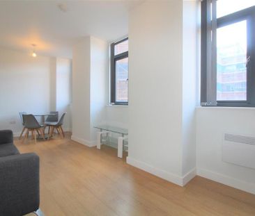 1 bedroom apartment to rent - Photo 2