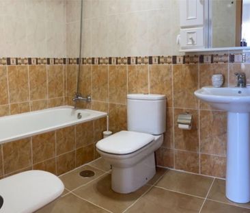 Apartamento de alquiler en Carrer Doctor Fleming, 8, Zona Pueblo - Photo 6