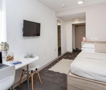 Studio to rent - Photo 4