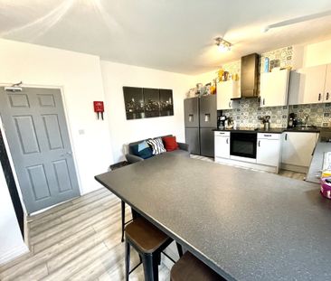 Woodyates Road, Lee SE12. - Photo 4