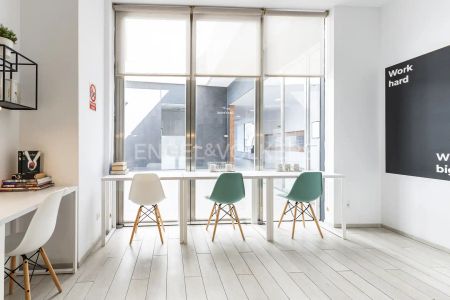 Piso de alquiler en El Besós i el Maresme - Photo 3