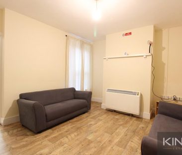 7 bedroom terraced house to rent - Photo 1