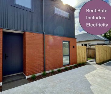 Modern, Low-Maintenance Living – Electricity Included in the Rent! - Photo 4