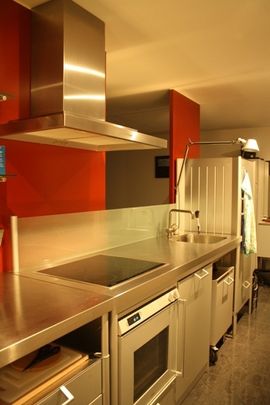 Appartement moderne dans le quartier de Neustadt - Photo 1