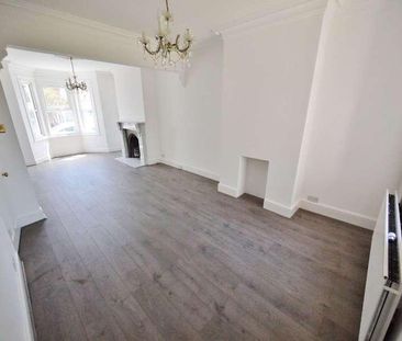 Chase Road, Brentwood, CM14 - Photo 1