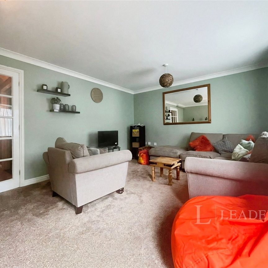 4 bedroom house to rent Kinghorn Road, Norwich, NR2 - Photo 1