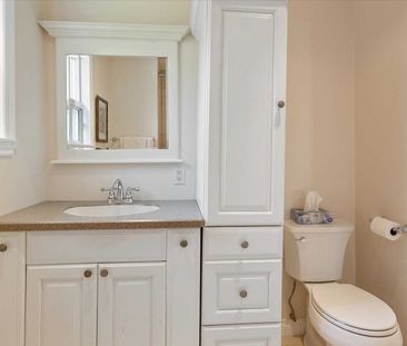 For Lease - 19 Winterer Avenue Unit# (Full House), Toronto, Ontario - Photo 6
