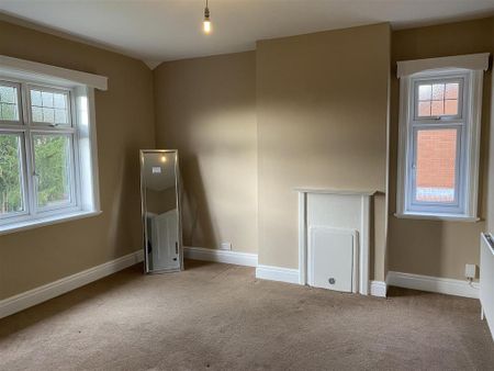 5 bedroom detached house to rent - Photo 5