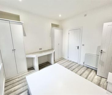 6 bedroom house share to rent - Photo 1