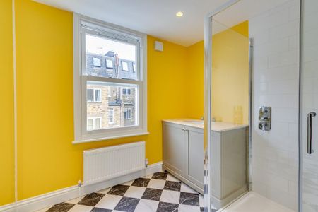 5 bedroom terraced house to rent - Photo 4