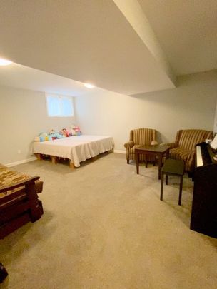 For Lease - 7 Empire Parkway, St. Thomas, Ontario - Photo 1