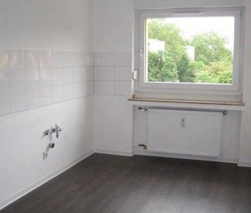 Willkommen Zuhause: Sanierte 3-Zimmer-Wohnung - Photo 6