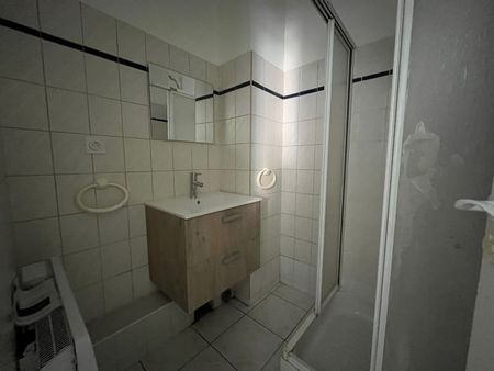 Location Appartement 2 pièces 31m² - Photo 4