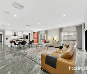 Marvellous, Meticulous & Magnificent Family Home In Wollert ! - Photo 4