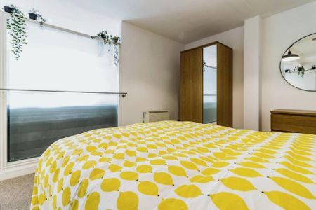 1 bedroom apartment to rent - Photo 4