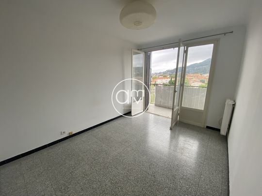 Location Appartement 2 pièces 41m² LA VALETTE DU VAR 83160 - Photo 1
