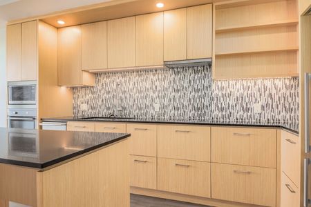 13495 Central Avenue #2004, Surrey, BC V3T0K2 - Photo 3