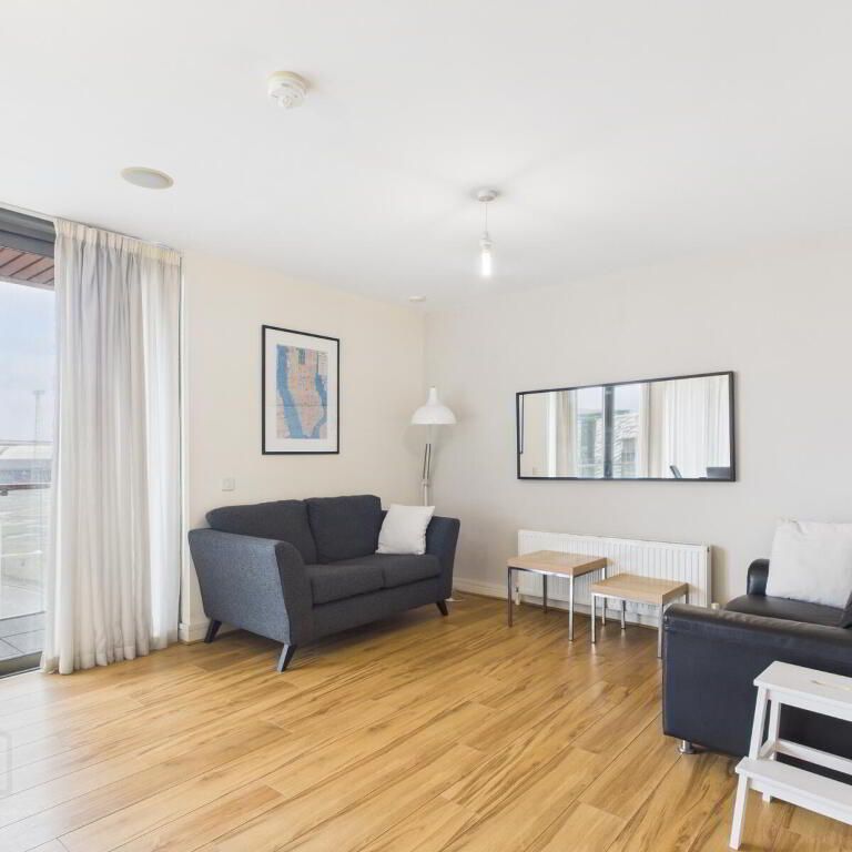 Apartment 11.22 The Arc 2l Queens Road, Belfast, BT3 9FN - Photo 1