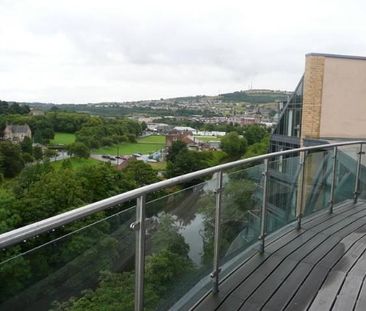 3 bedroom flat to rent - Photo 5