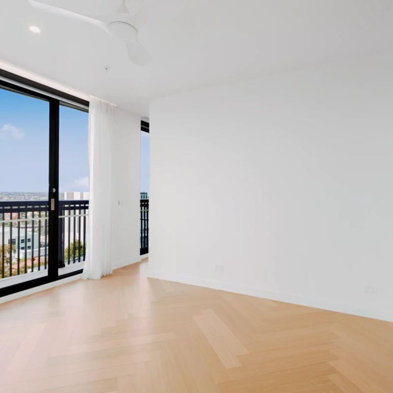 3 Bed, 2 Bath - Photo 1