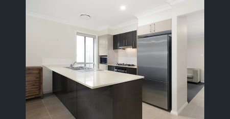 Modern home, great location - Photo 5