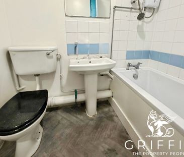 Rookley Court, Linnet Way, Purfleet, RM19 - Photo 6